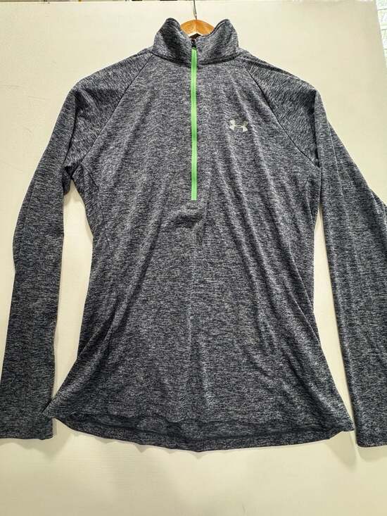 Under Armour Tops - Under Armour Women's HeatGear Loose Fit 1/2 Zip Long Sleeve Pullover, Size Large